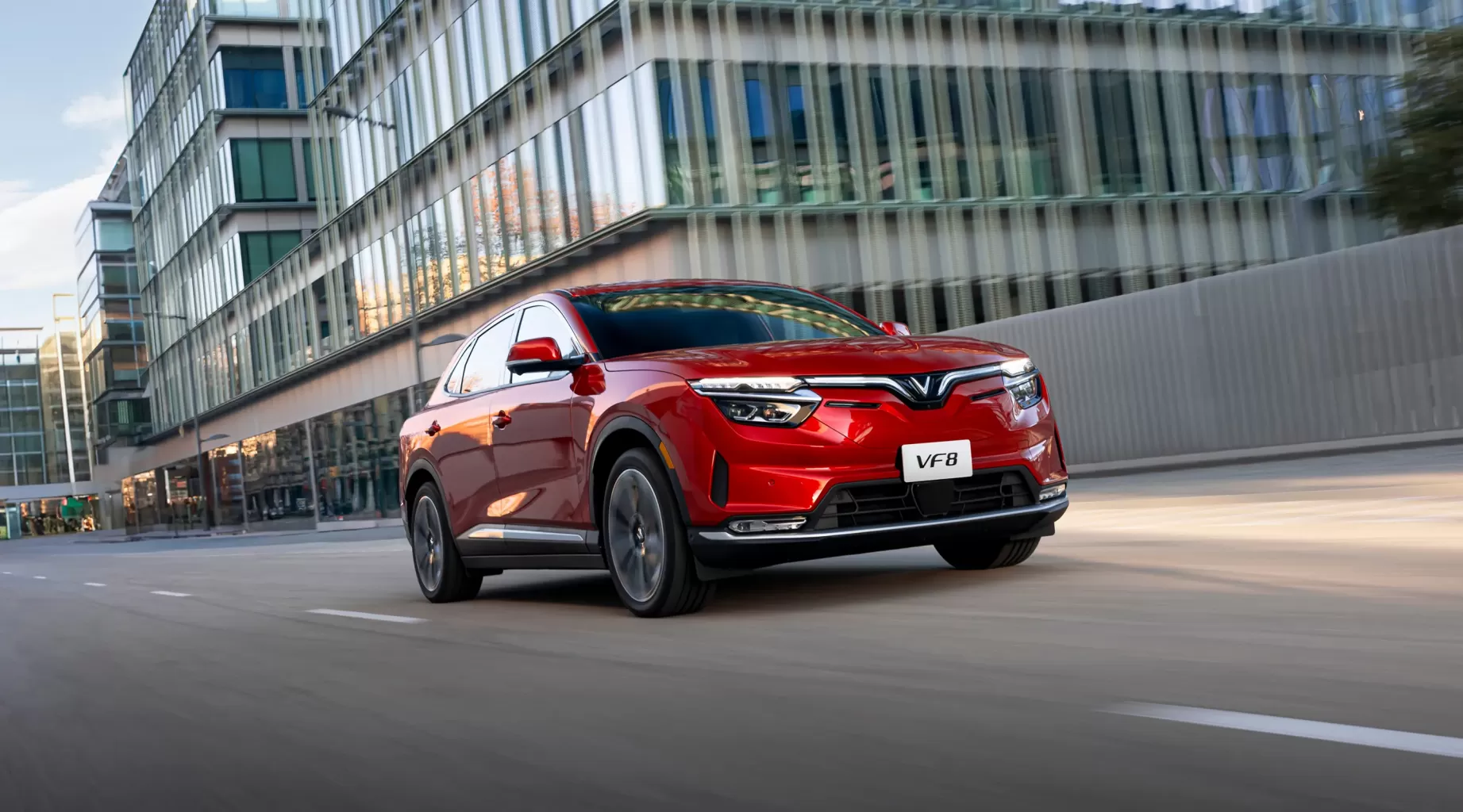 VinFast VF8